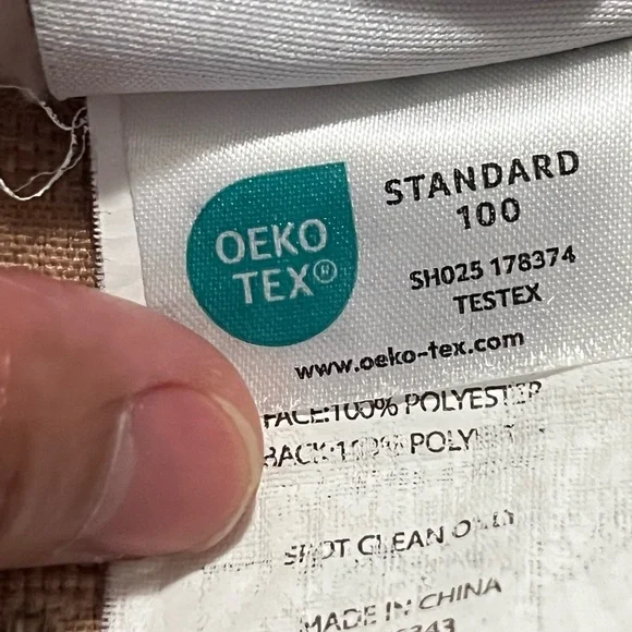 Bella Luxx Soft White Chevron Throw Blanket - Picture 5 of 10